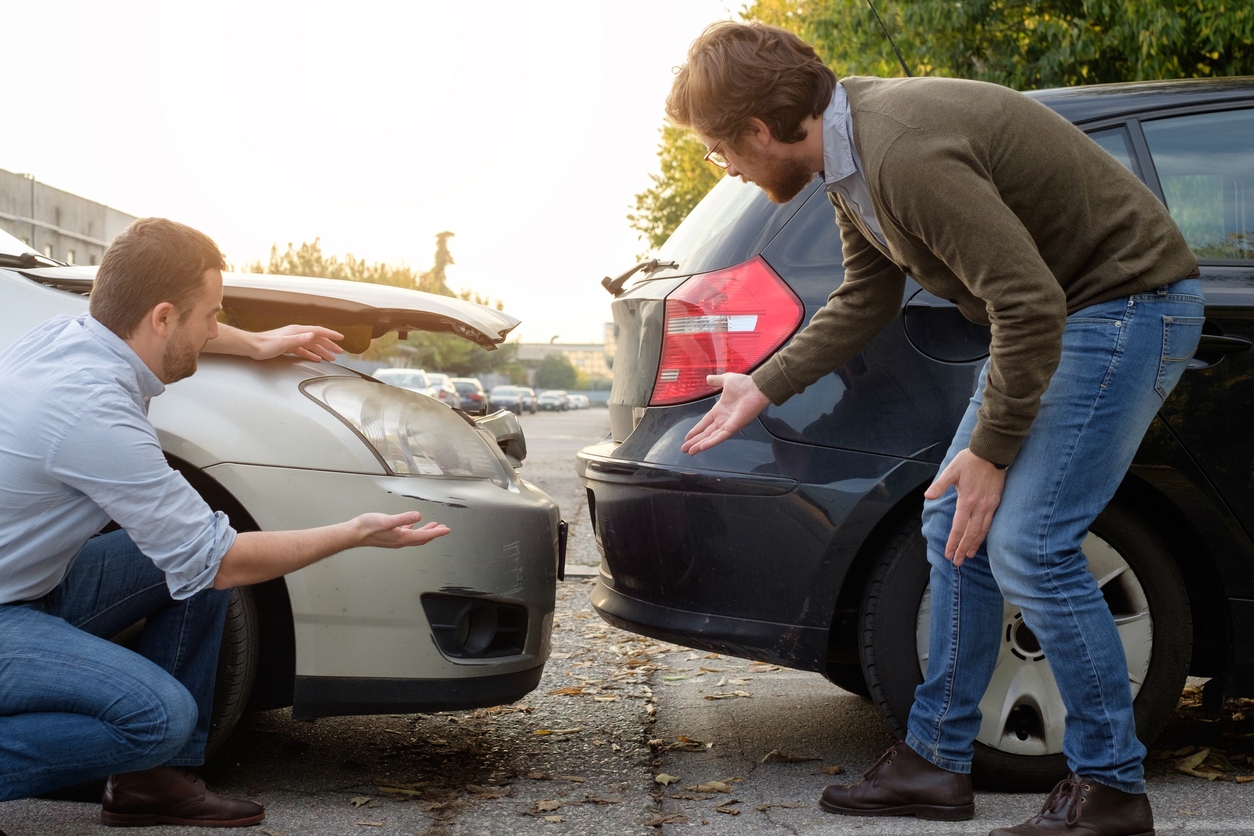 How to Safely Handle Tailgaters